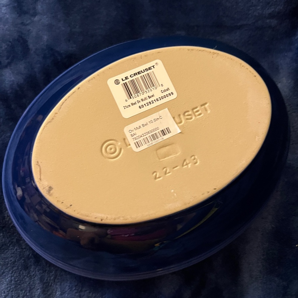 Le Creuset Blue Stoneware Bowl 2.9L oval multi bowl new with tag - Picture 4 of 4